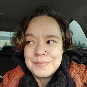 Meet your Posher, Stacy